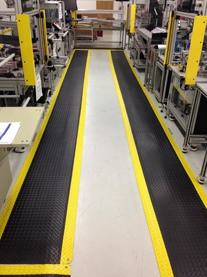 ESD Anti Yorgunluk Çarşafı Endüstriyel Yer Çarşafı Kayma Karşıtı Anti Yorgunluk PVC + EPDM + Kauçuk Yer Çarşafı